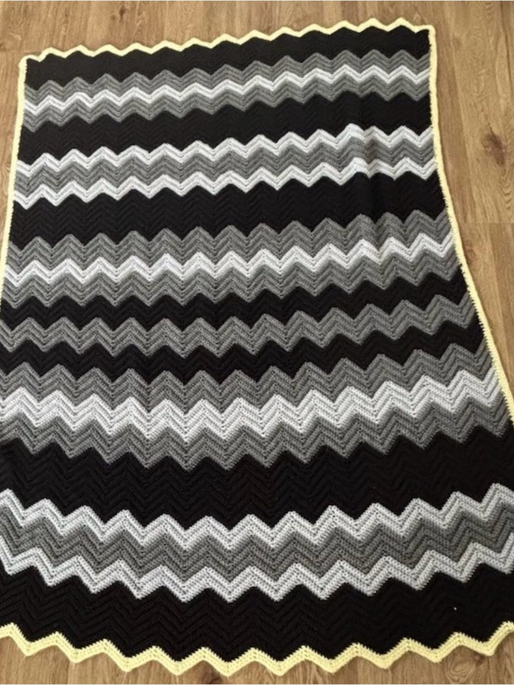 Handmade Crochet Chevron Throw Blanket Black Gray White yellow Zig Zag 5'x6'